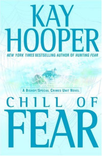 Kay Hooper — Chill of Fear