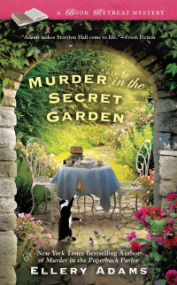 Ellery Adams — Murder in the Secret Garden (Book Retreat Mystery 3)