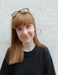 Betti Kollár — A vonzás szépsége